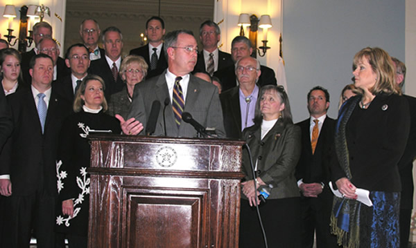 Senate Pro Tem Brian Bingman, along with Gov. Mary Fallin, House Speaker Kris Steele and other Republican legislators, discussed important probusiness legislation that will be addressed this session.
