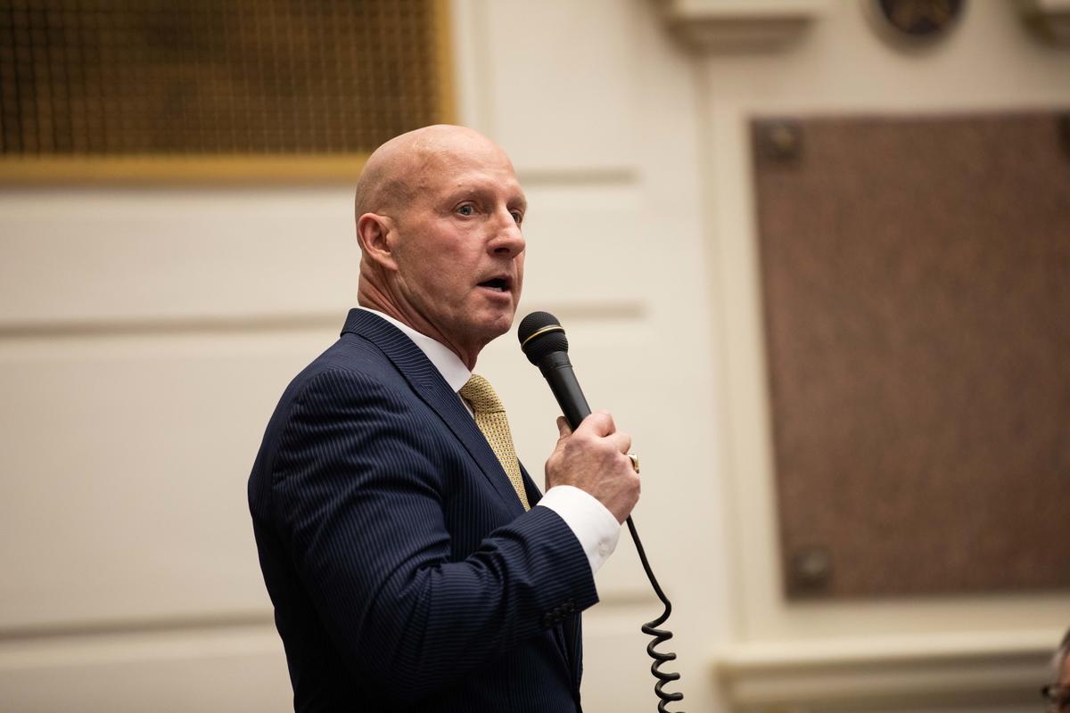 Sen. Darrell Weaver, R-Moore, presents SB 834.