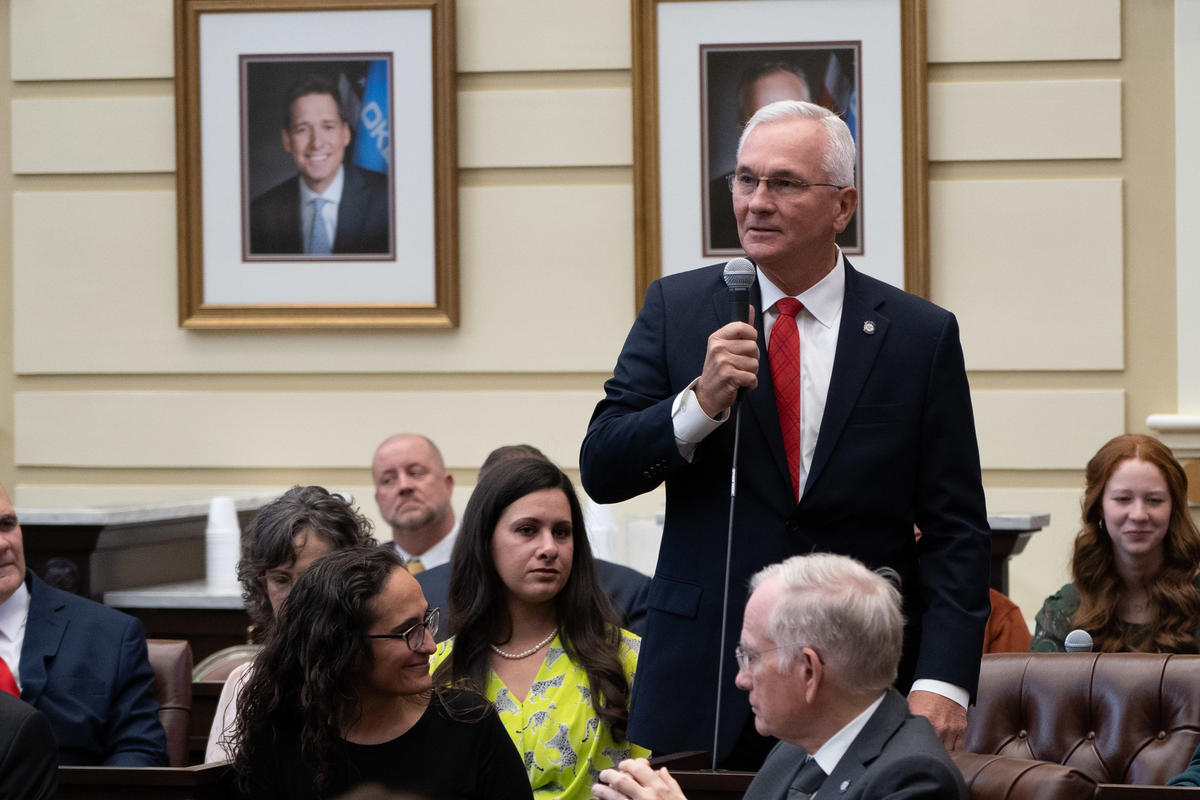 Sen. Darcy Jech, R-Kingfisher, introduces his family after being sworn in for his final term in the Oklahoma Senate.