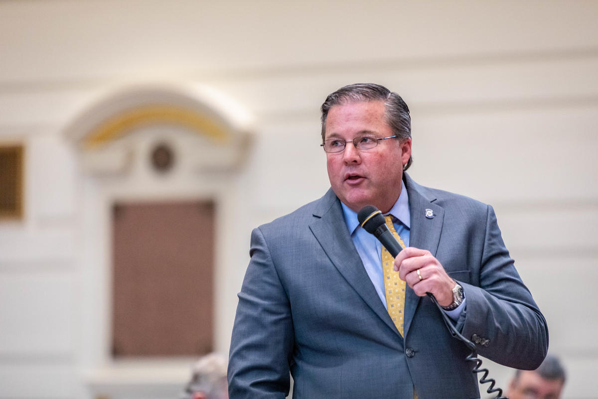 Sen. Lonnie Paxton, R-Tuttle, presents House Bill 2777 on the Senate Floor Monday. 