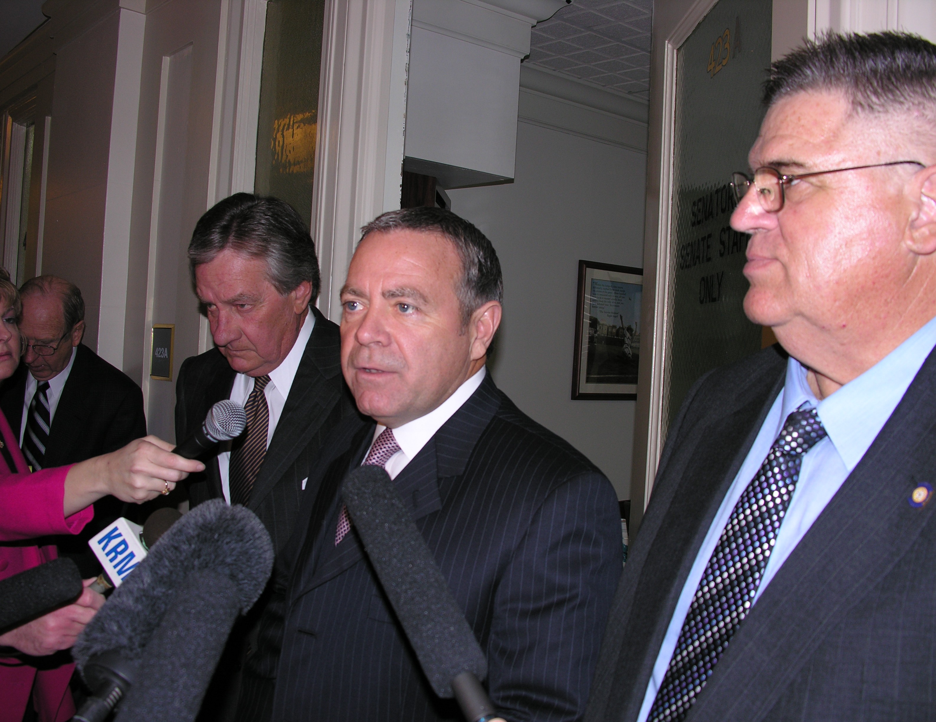 Senators Fisher, Morgan & Crutchfield meet with reporters following the State of the State address.